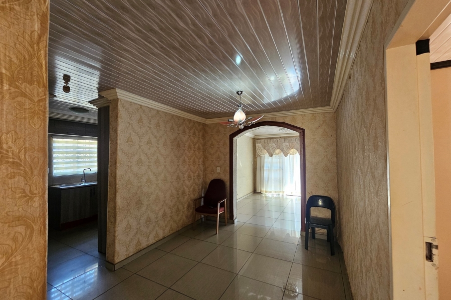 3 Bedroom Property for Sale in Tlhabane West North West